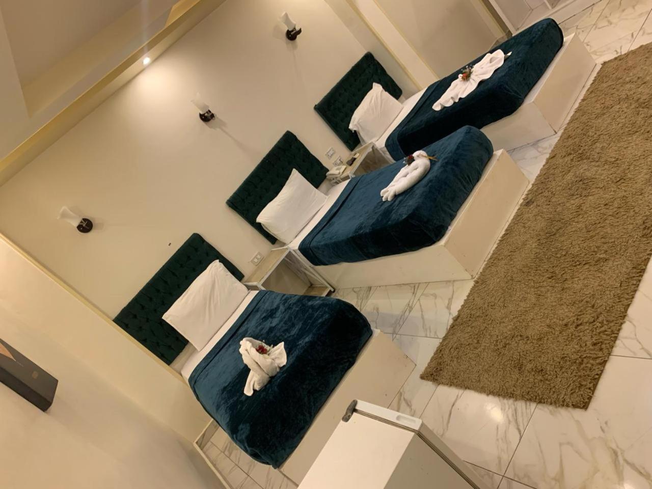 Salvatore Room With Simple Breakfast- Al Dokki Giza Ngoại thất bức ảnh