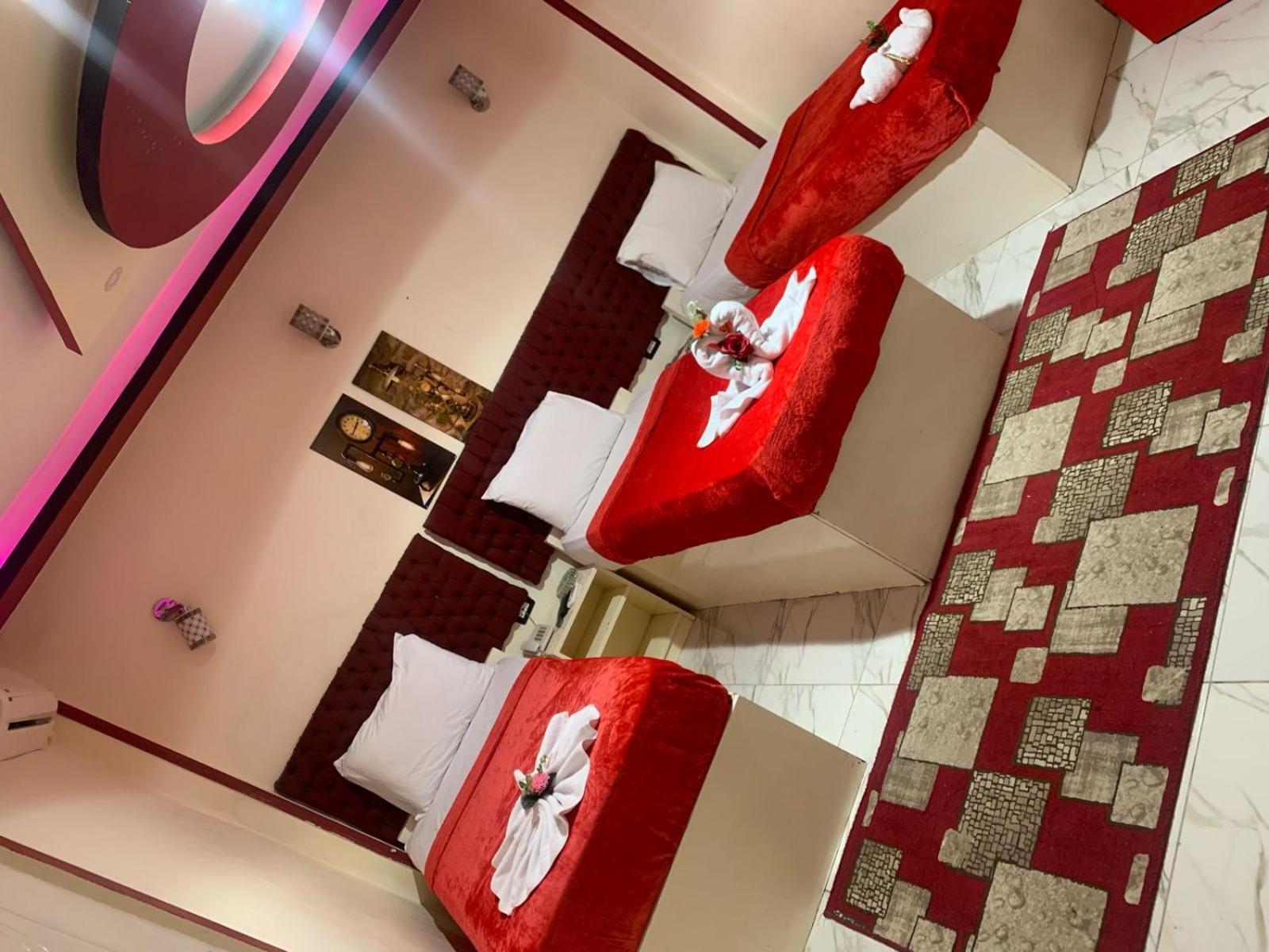 Salvatore Room With Simple Breakfast- Al Dokki Giza Ngoại thất bức ảnh